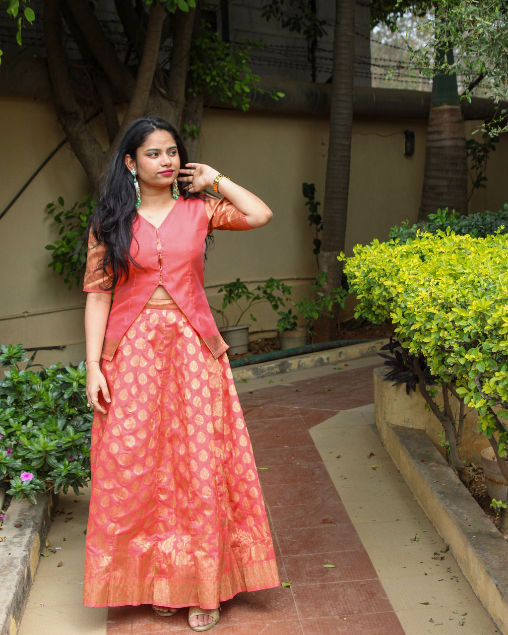 Gulnaar – Cotton Banarasi Skirt and Top Set