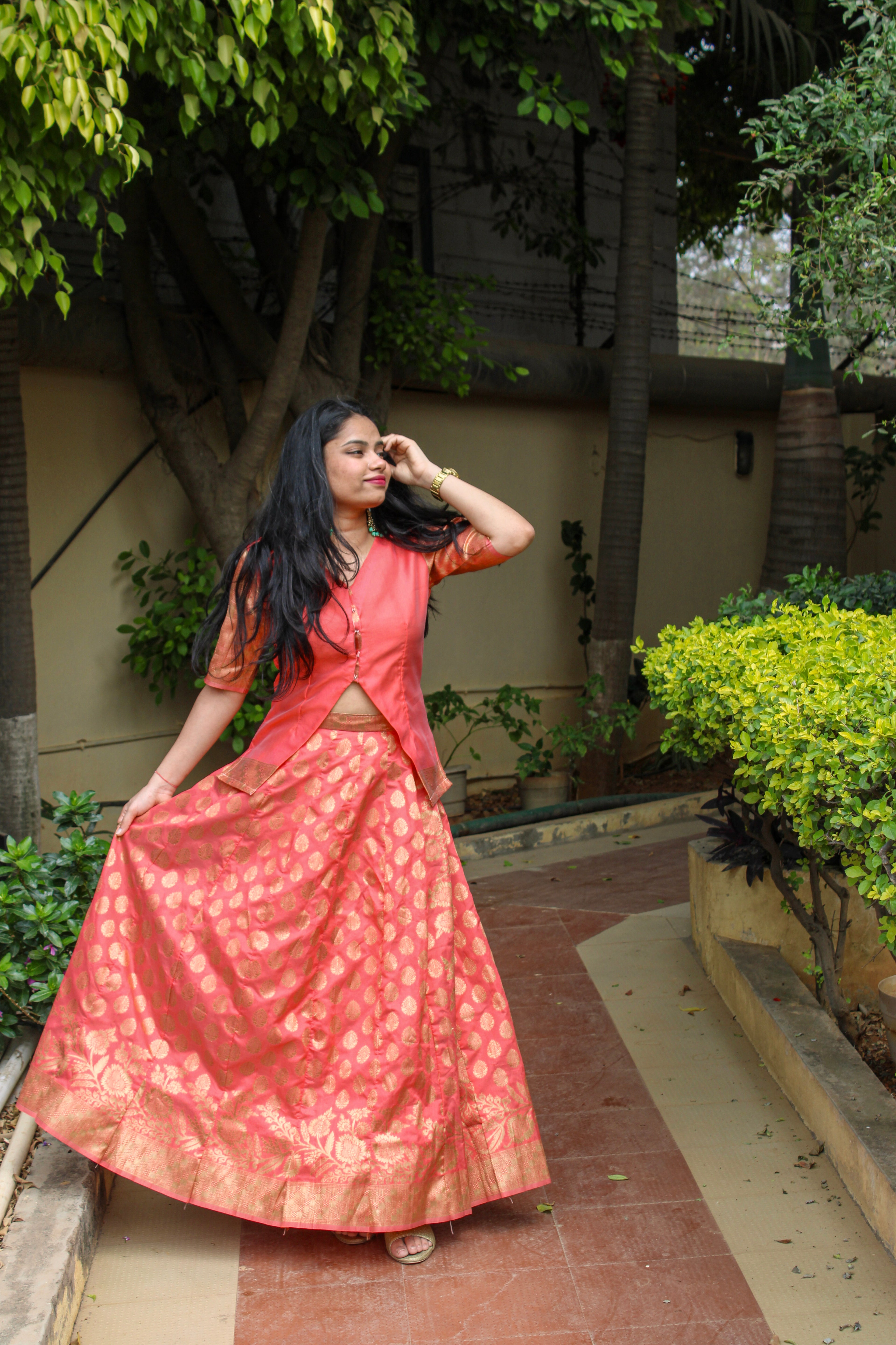 Gulnaar – Cotton Banarasi Skirt and Top Set